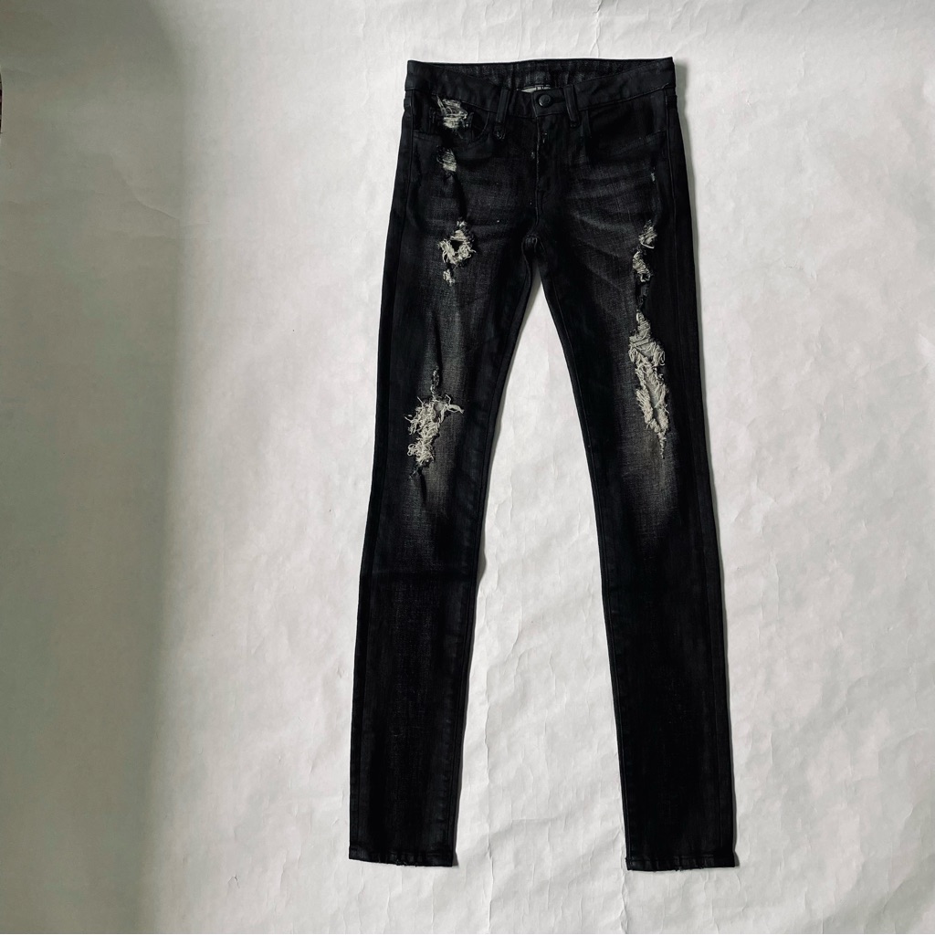 R13 / Sample